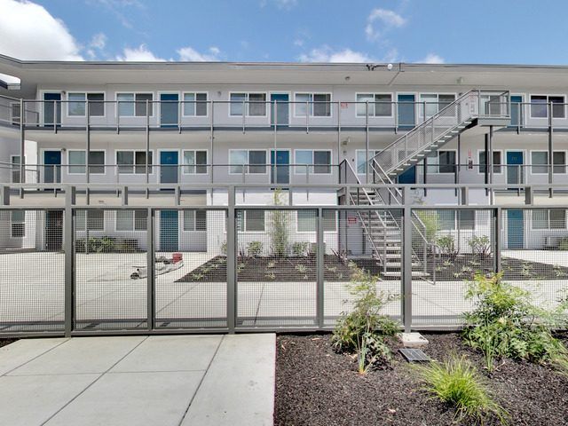 Facade & Courtyard