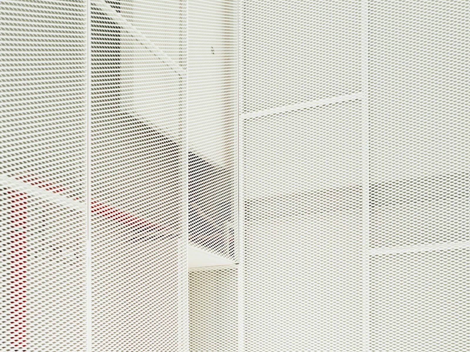 Residential wire-mesh application around a home